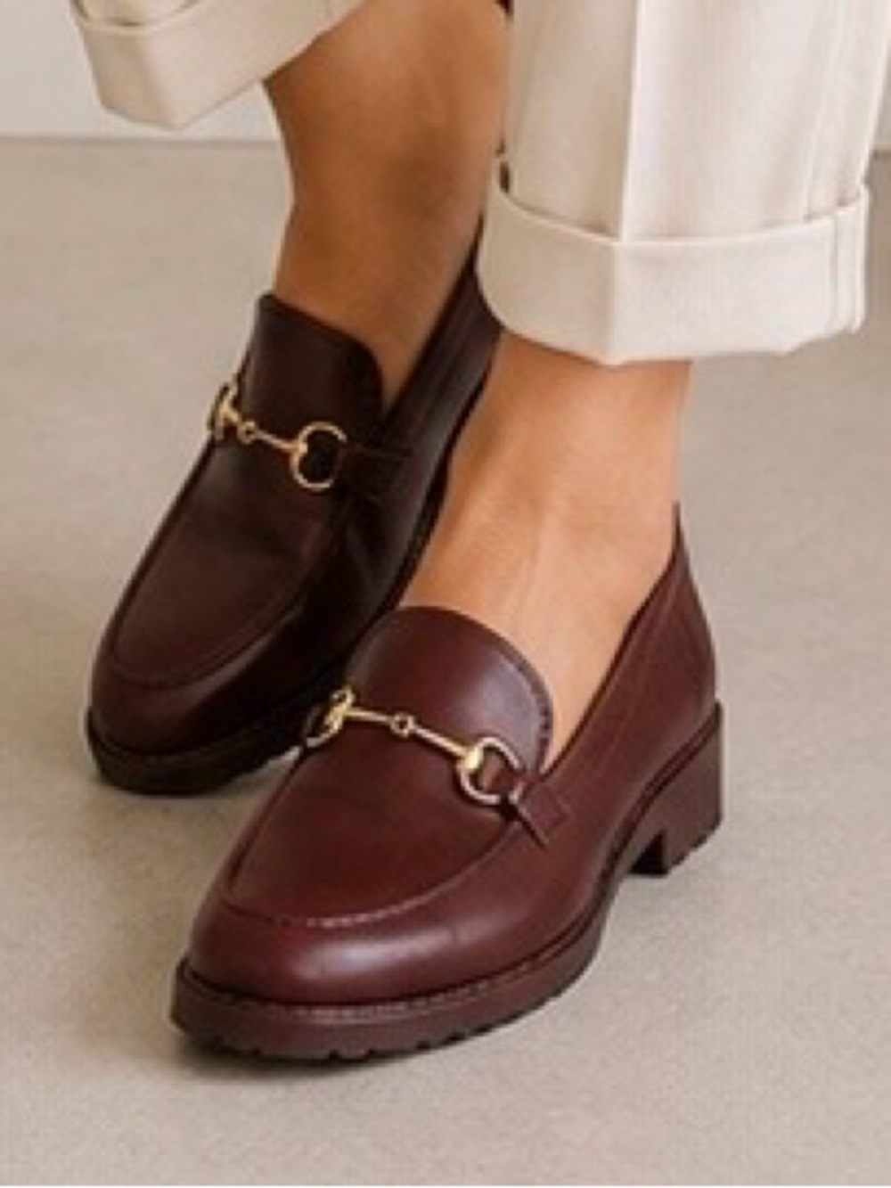 Franco Sarto cherry Loafers gold bit detail size 8.5M classic preppy